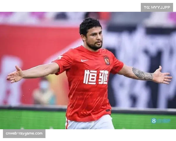 归化国脚成为上海海港后防新领袖的成长历程